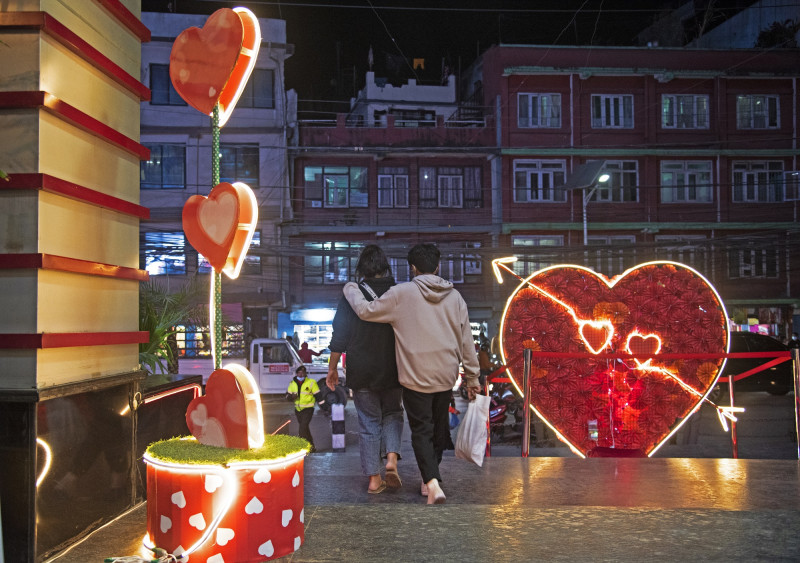 आज प्रणय दिवस, प्रेम साटासाट गरेर मनाइँदै